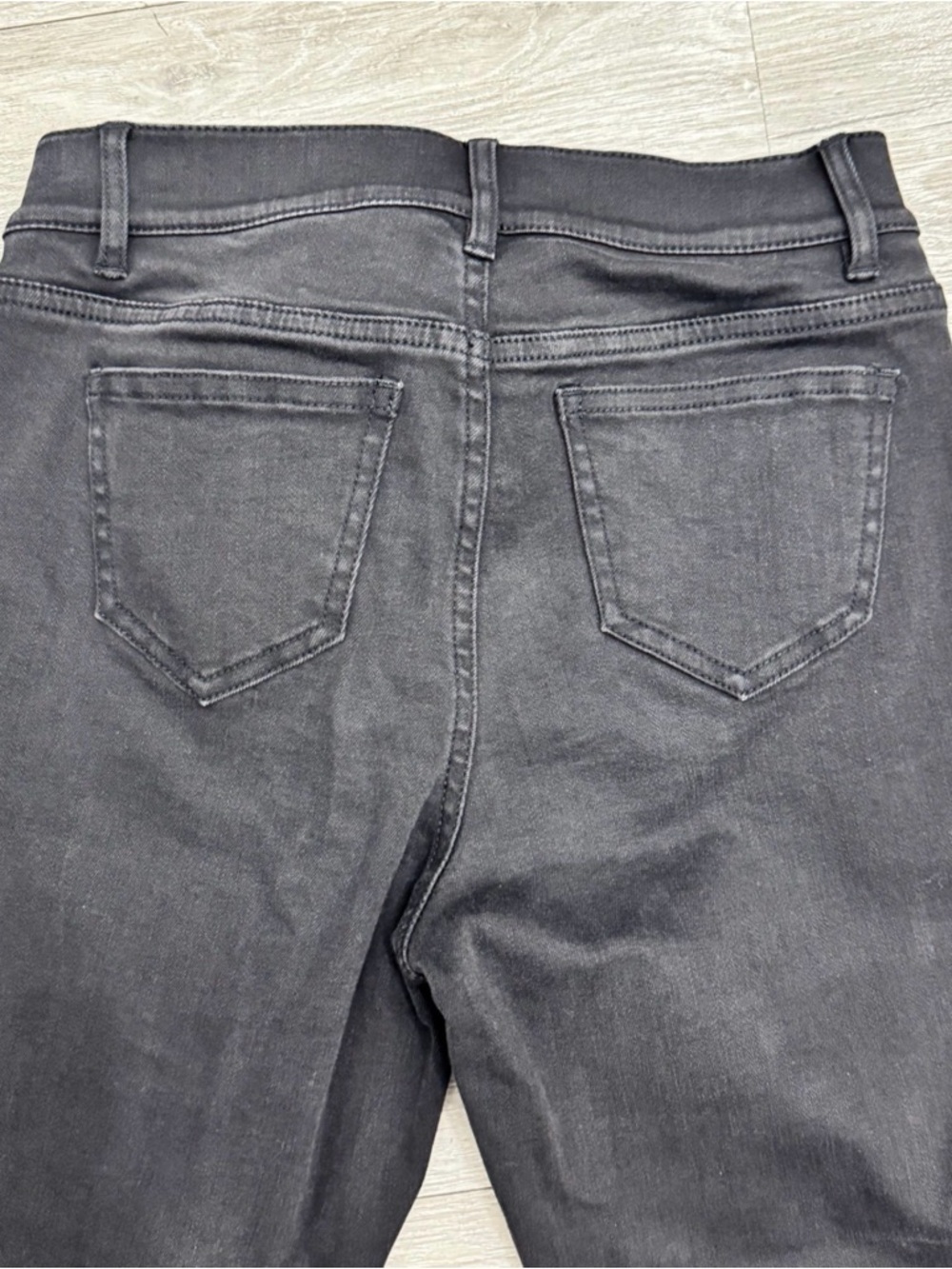 J. McLaughlin Black Skinny Jeans - Picture 4 of 7